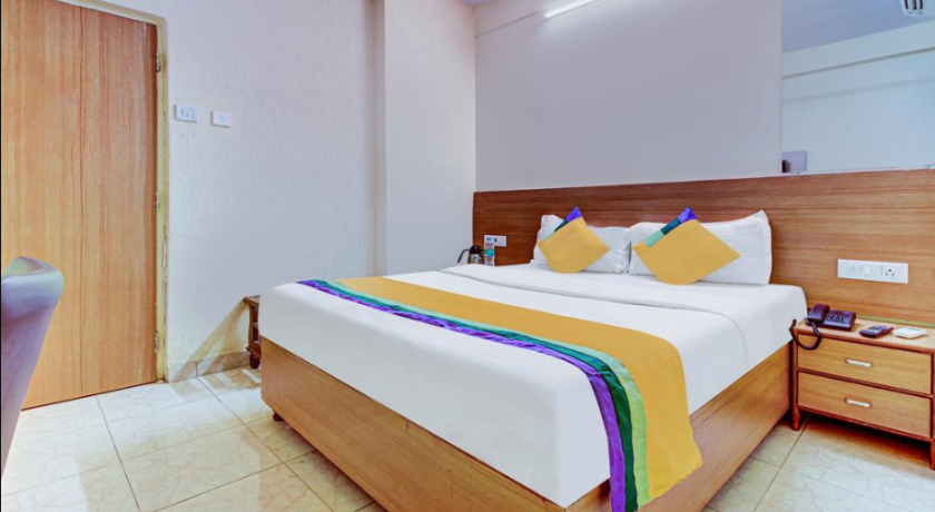 Hotel Waxflower in Mumbai