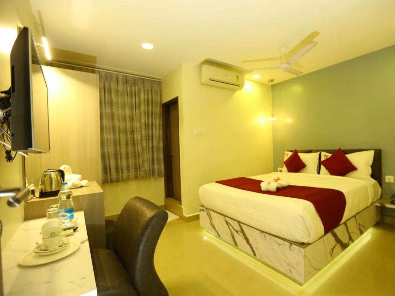 Hotel KEK Grand Park in Chennai