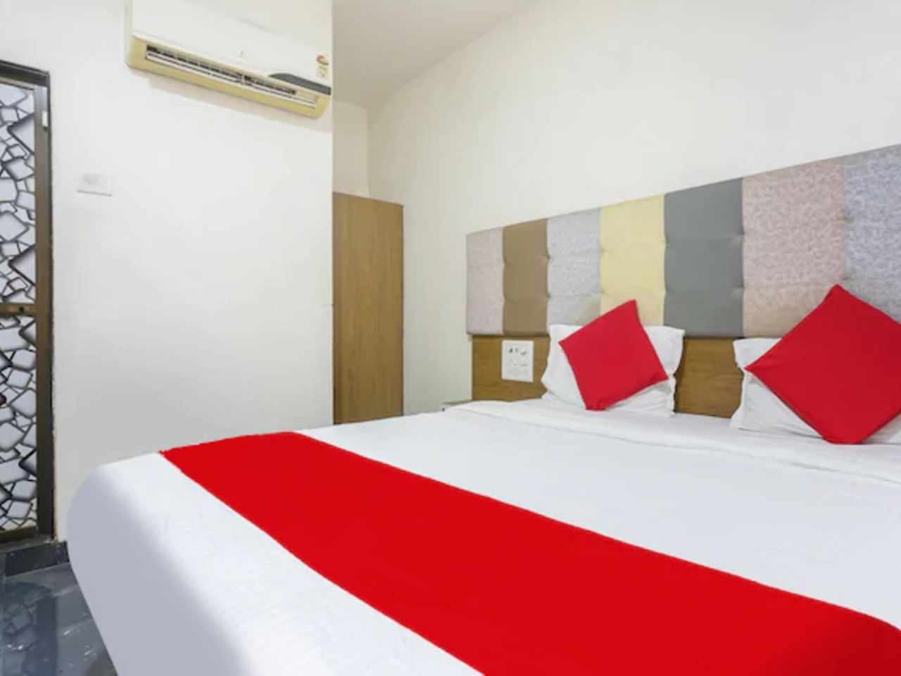 Hotel Balaji Residency in Mumbai