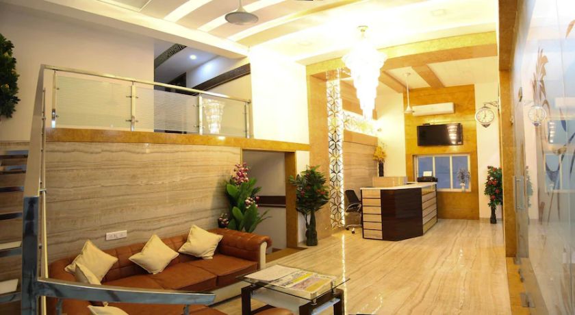 Hotel Pearl in Navi Mumbai