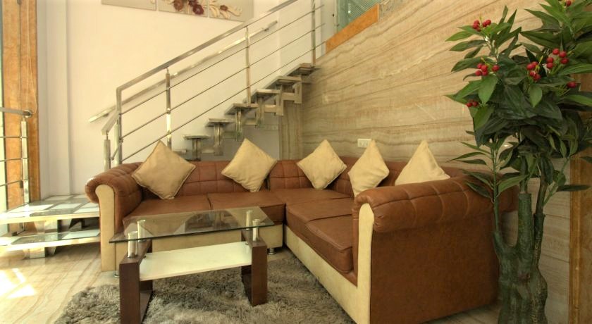 Hotel Pearl in Navi Mumbai