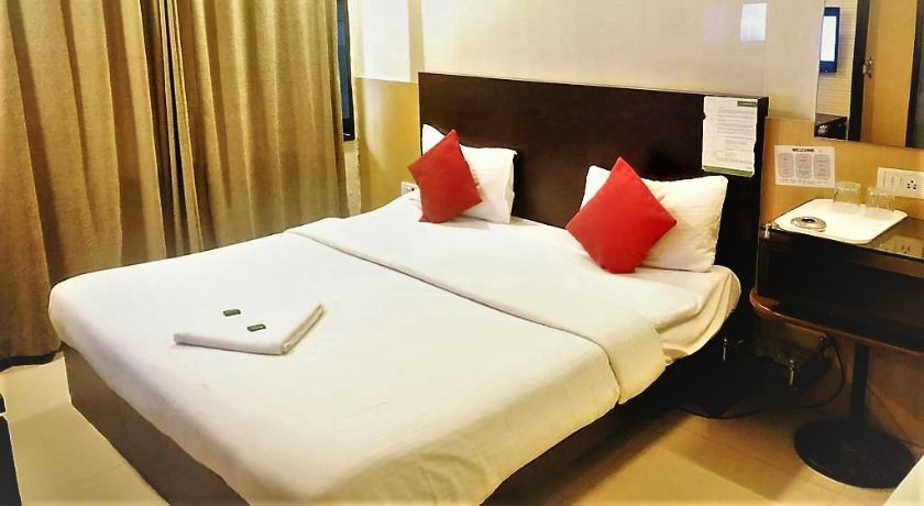 Hotel Sharada International in Thane