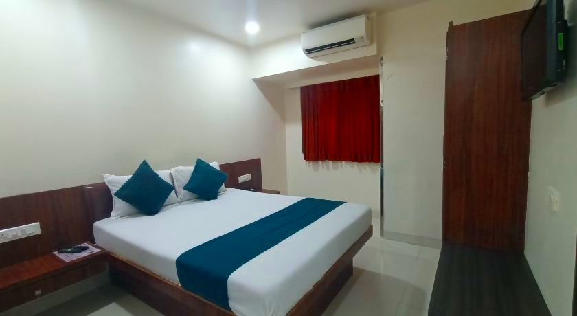 Hotel Samadhan in Mumbai