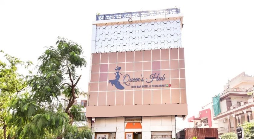 Hotel Queens Hub in Jaipur