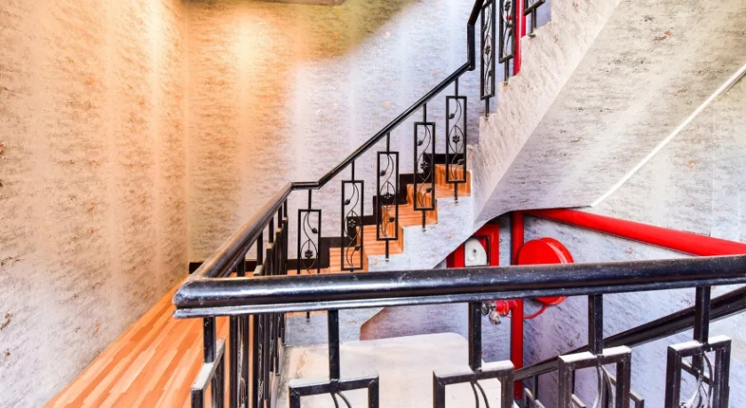 Hotel Queens Hub in Jaipur