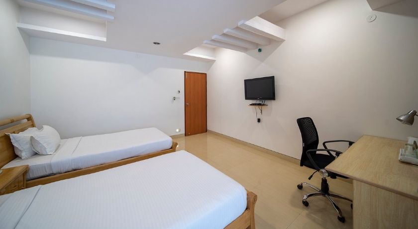 Earth Hotels Domlur in Bangalore