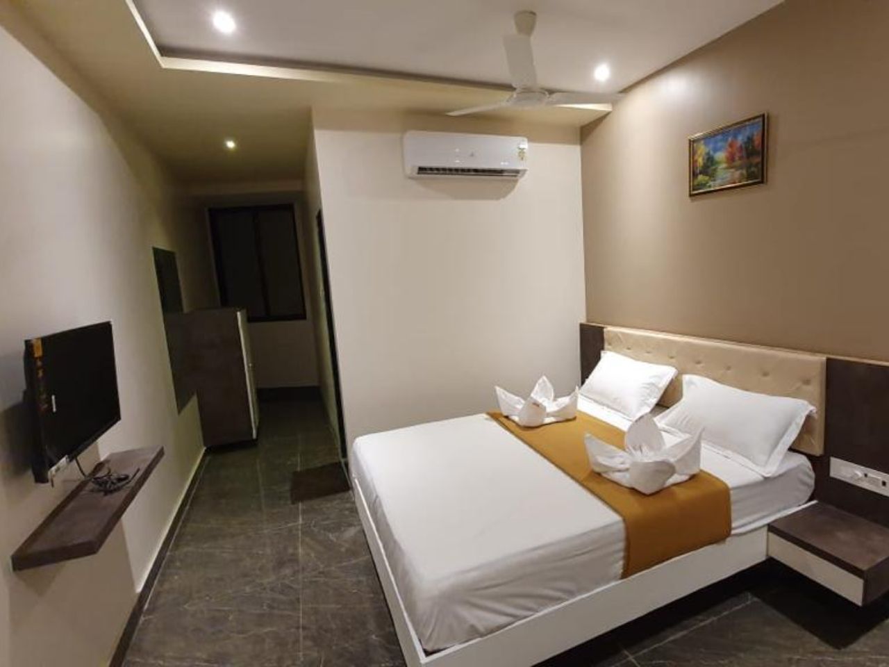 Hotel Shiv Sai Residency in Vasai