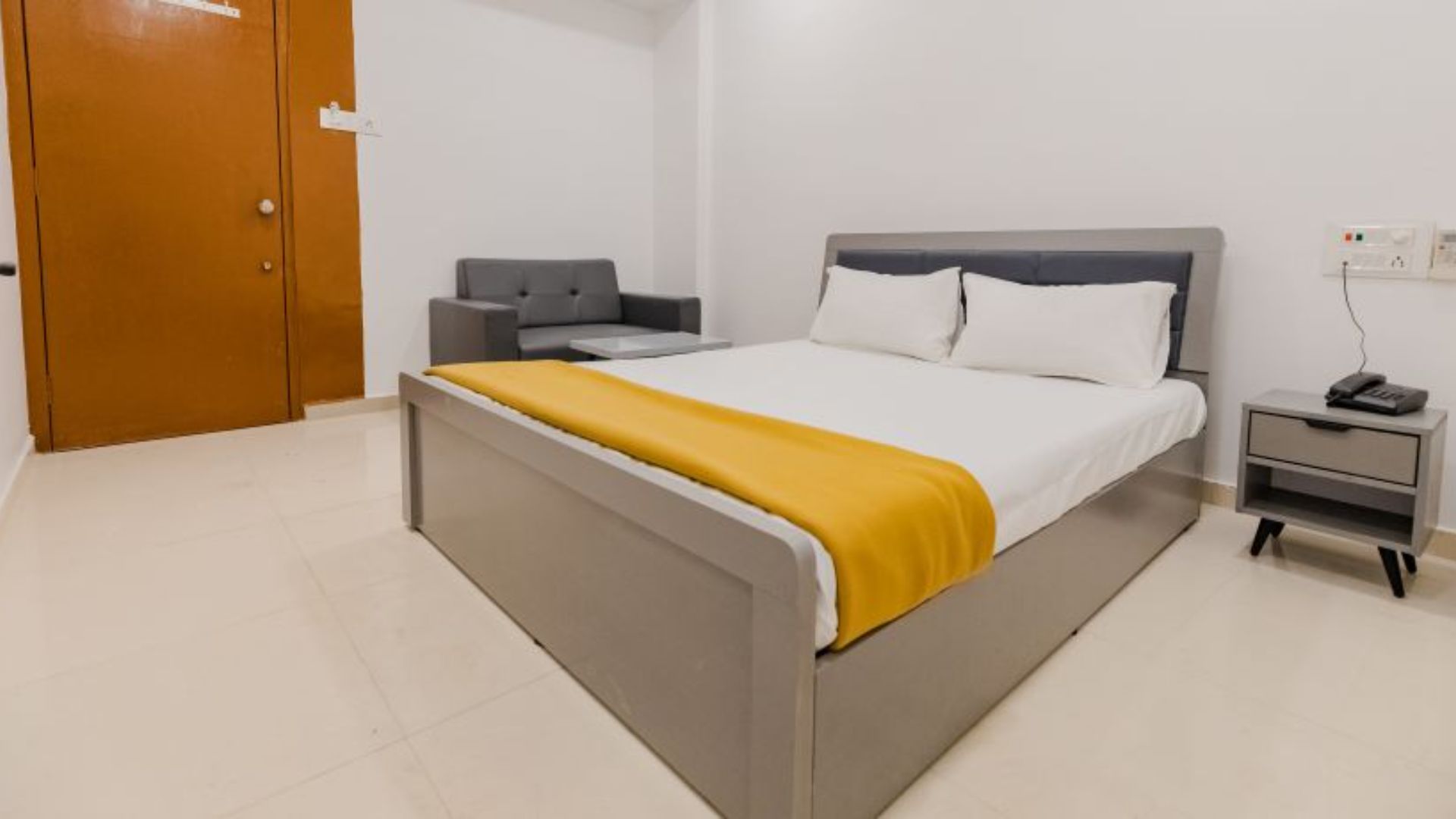 Hotel Nest in Surat