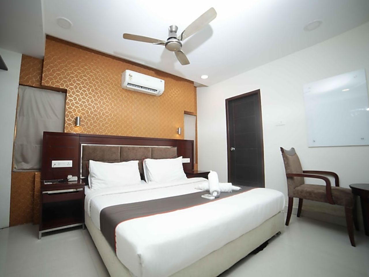 Apple Valley Inn in Chennai