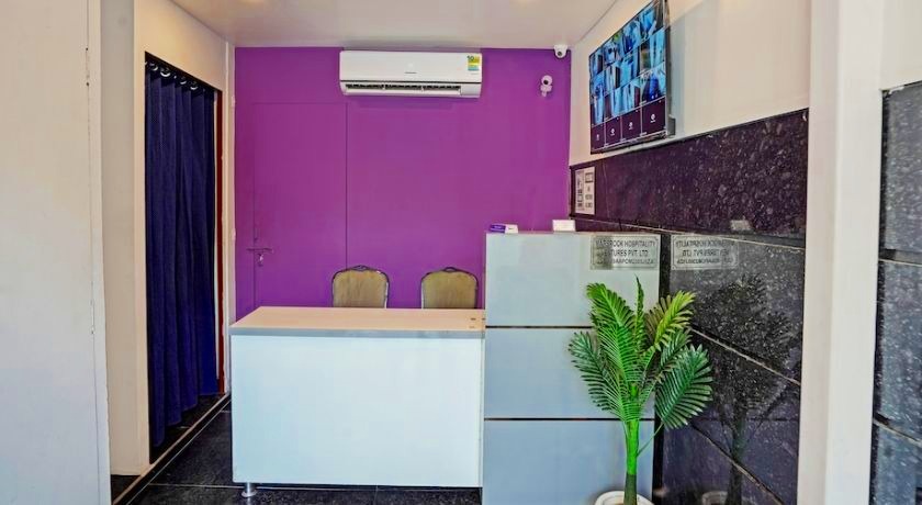 Hotel Metro stay By F9 Hotels in Noida