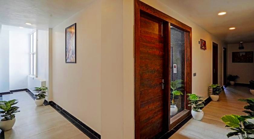 Hotel Metro stay By F9 Hotels in Noida