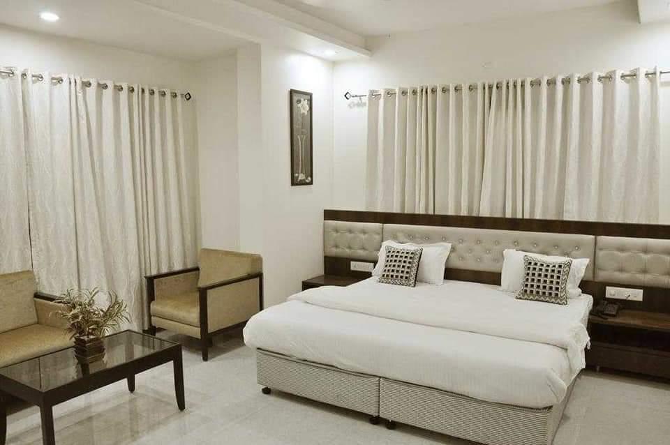 Hotel Sai Shubham in Shirdi