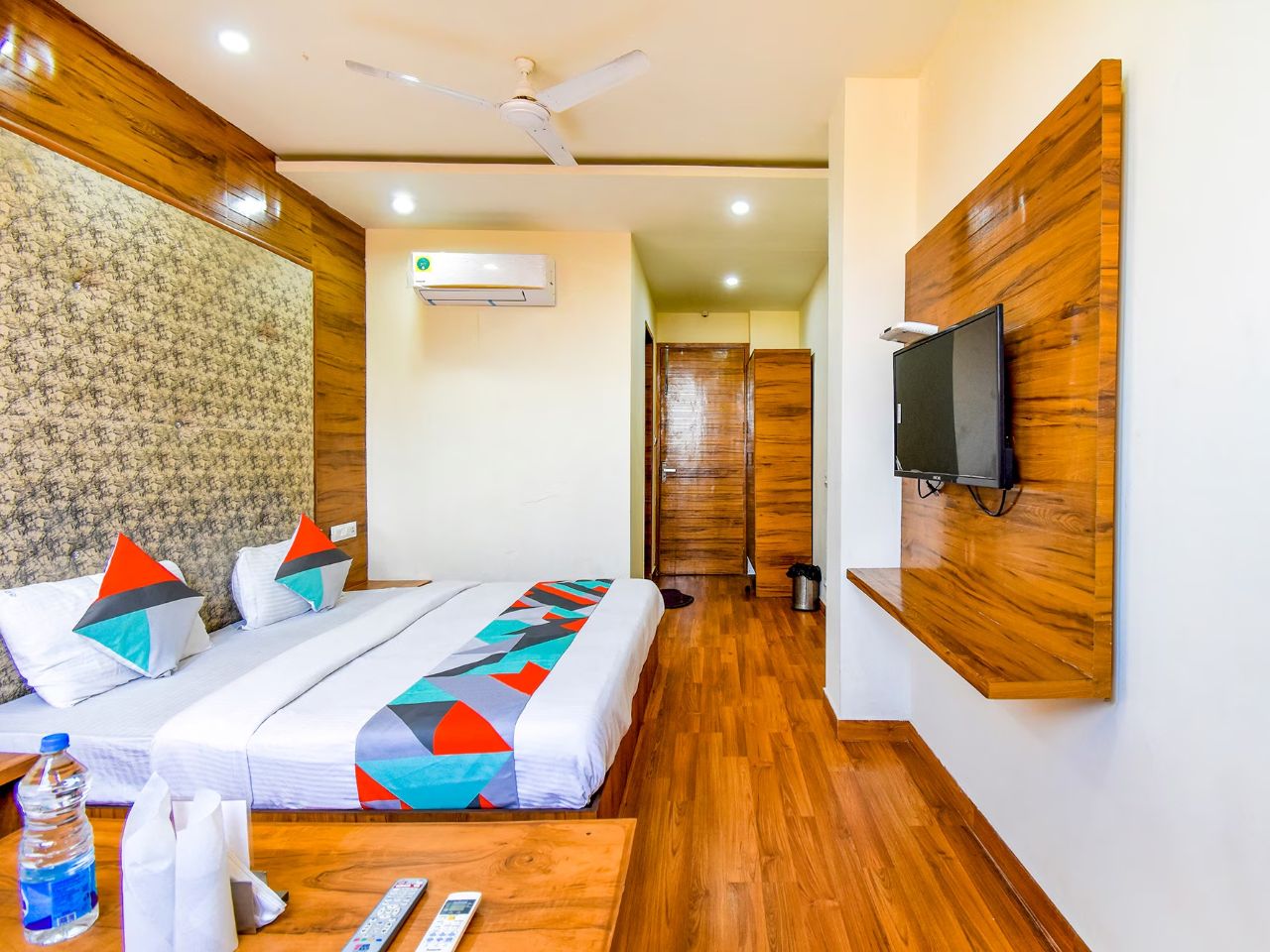 Hotel Black Diamond in Zirakpur