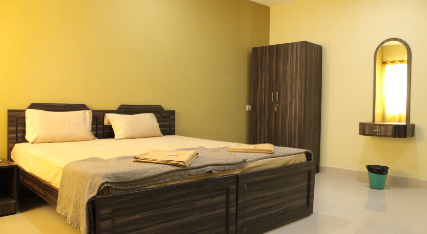 Chandran Hyline  in Chennai