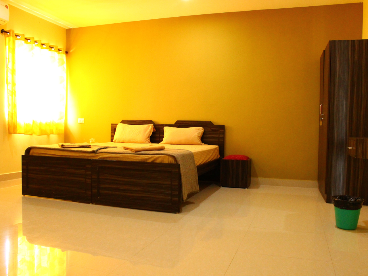 Chandran Hyline  in Chennai