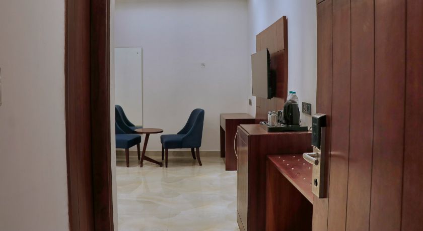 The Eliot Hotel in Noida