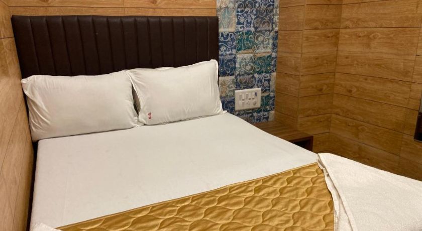 Nityanand Guest House in Mumbai