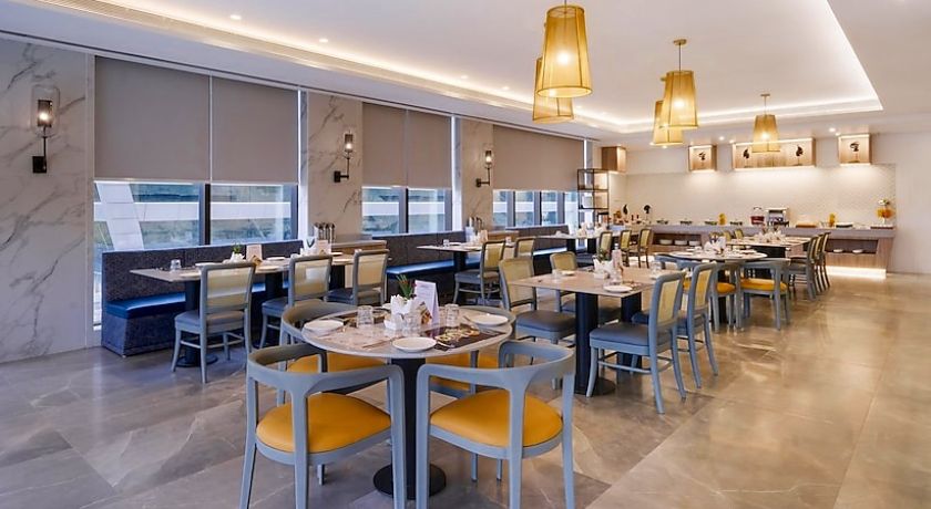 7 Apple Hotel - Mahape in Navi Mumbai