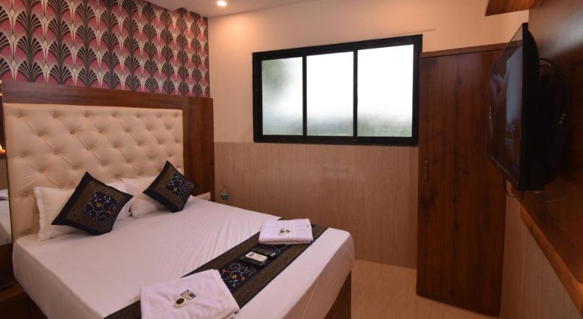 Hotel Dream Palace Residency in Mumbai