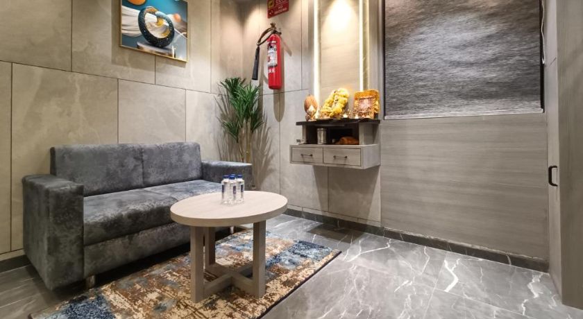 Hotel Asiana Sky in Ahmedabad