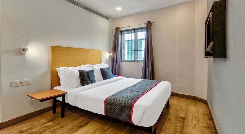 Hotel Consulate in Kolkata