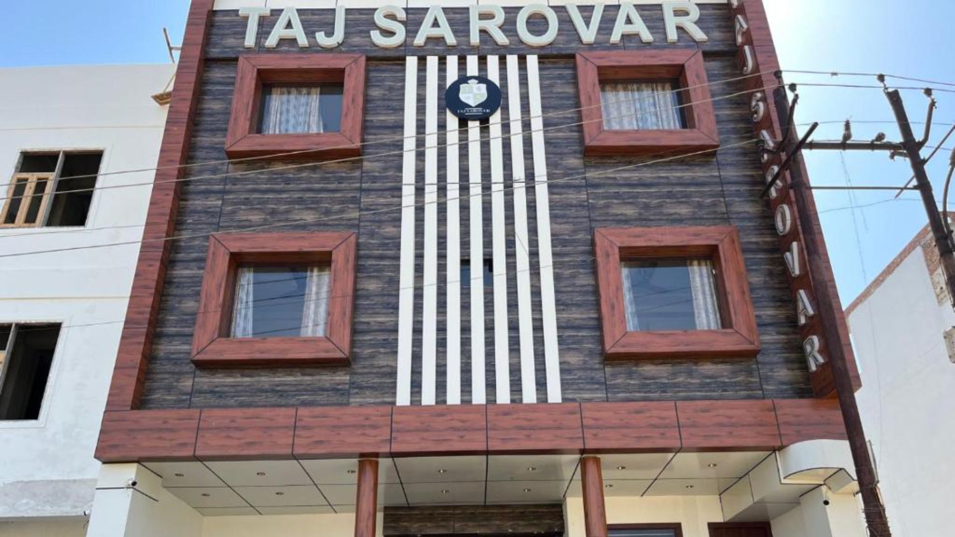 Hotel Taj Sarovar in Agra