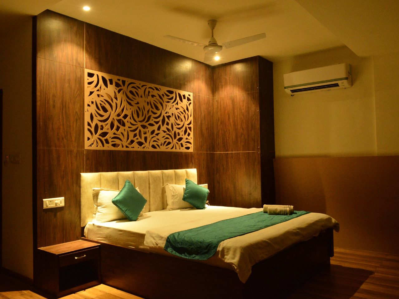 Hotel JP Vista in Zirakpur