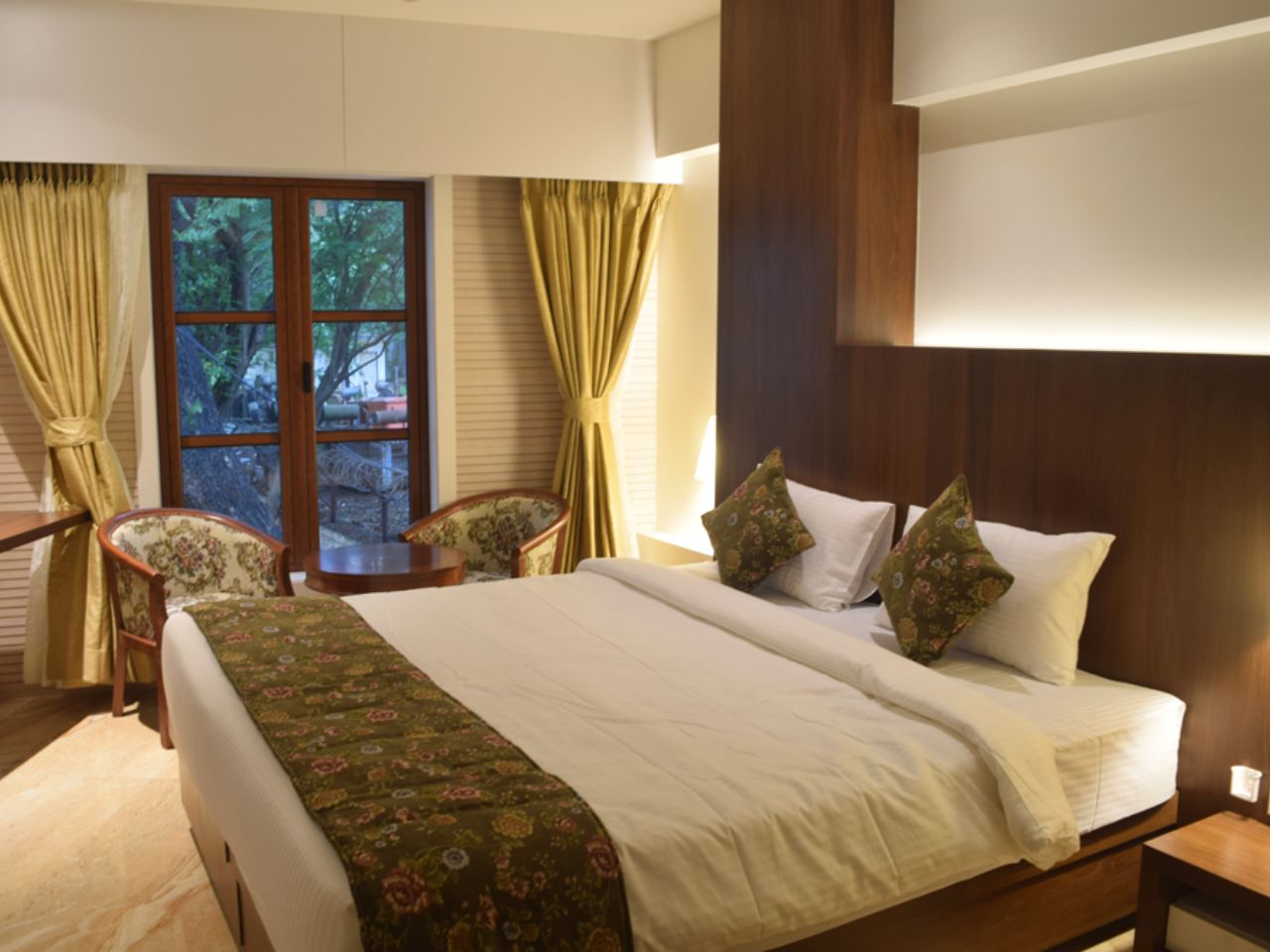 South Coast Hotels in Thane