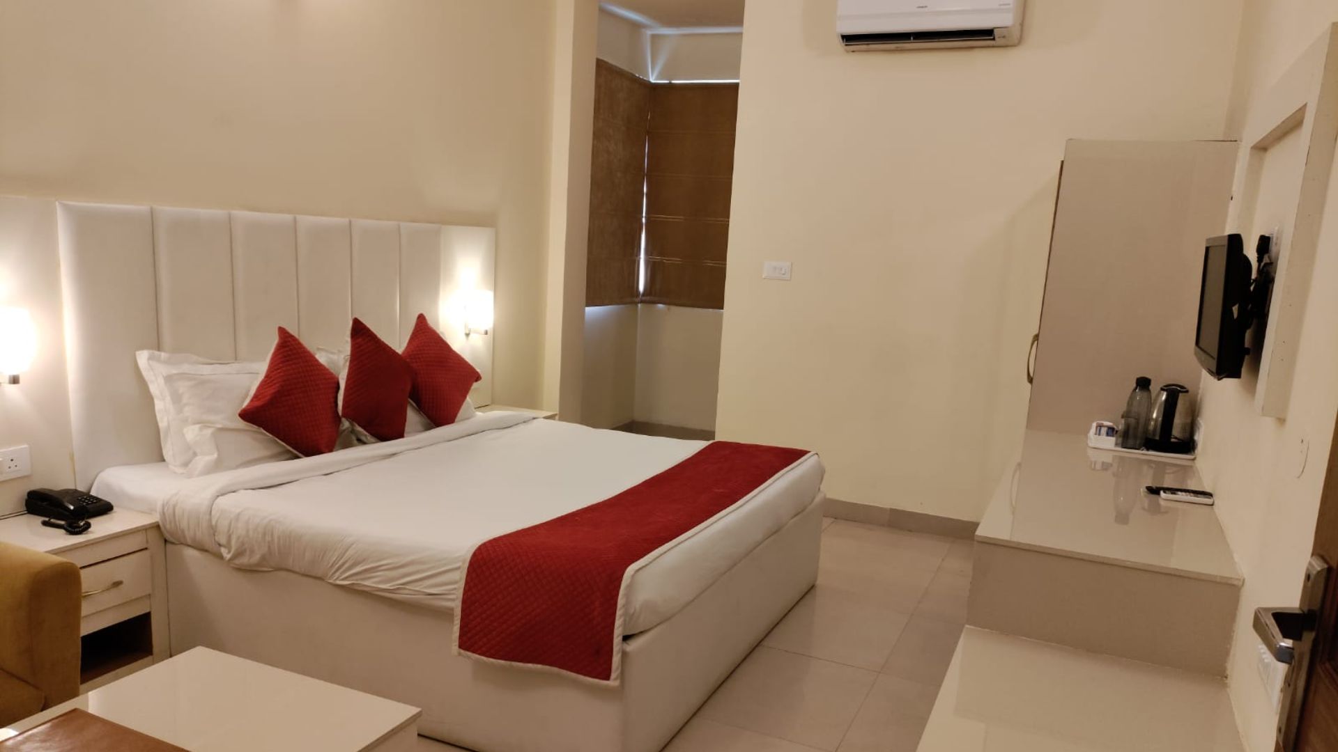 Hotel Tulip Palms in Jaipur