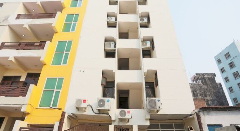 Hotel AP Residency in Noida