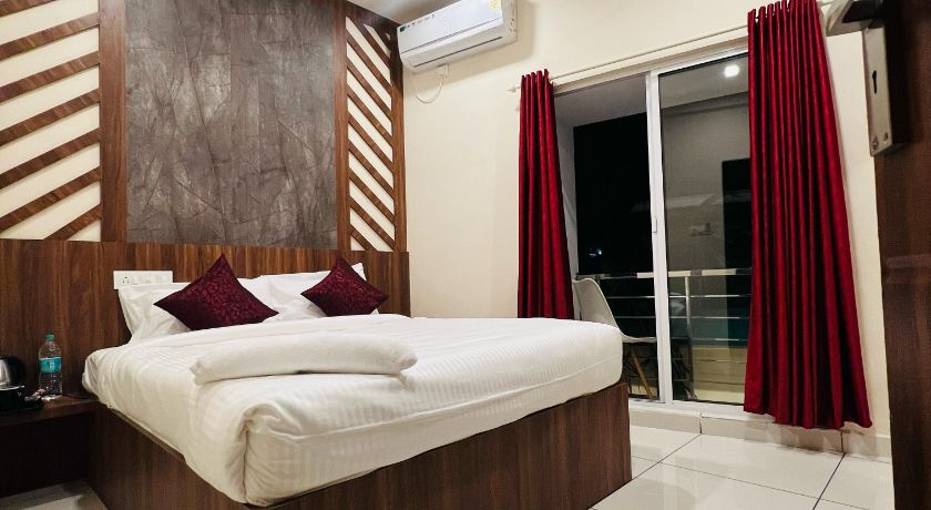 Gypsy  Hotel Cusat in Kochi