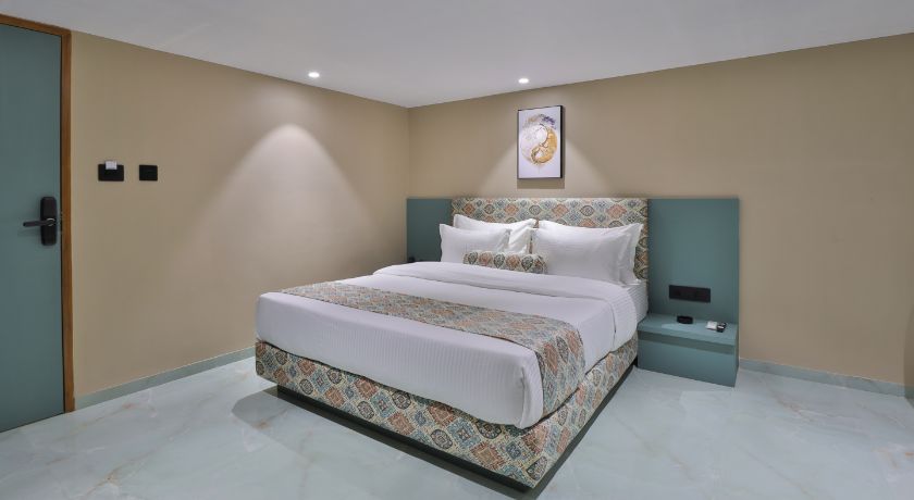 Hotel Serenity in Ahmedabad