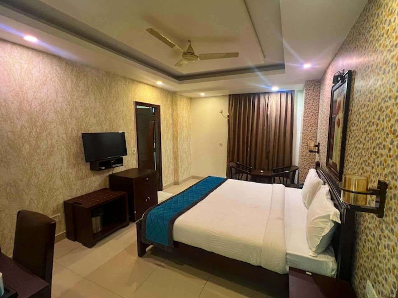 Hotel Nikko Blue in Gurgaon