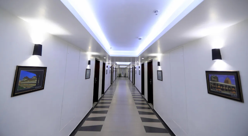 Apricot Hotel in Ahmedabad