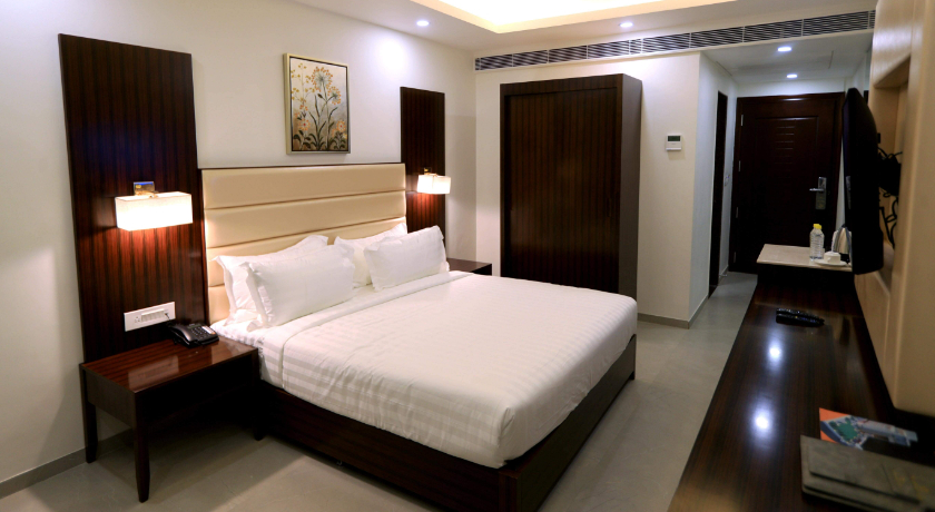 Apricot Hotel in Ahmedabad