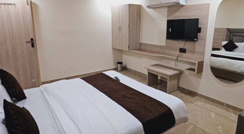 Hotel RK Villa in Ahmedabad