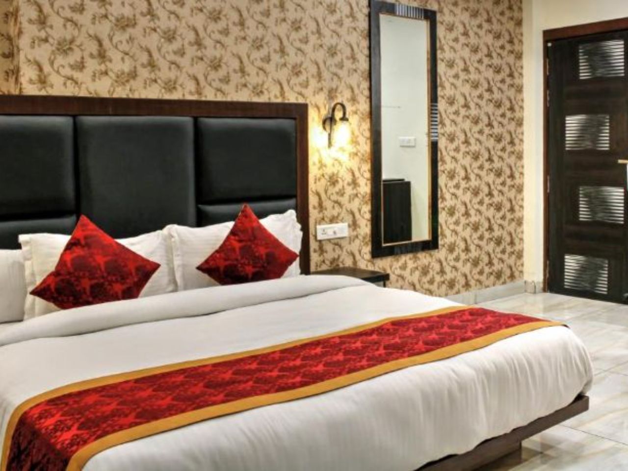 Hotel Hill View in Dehradun