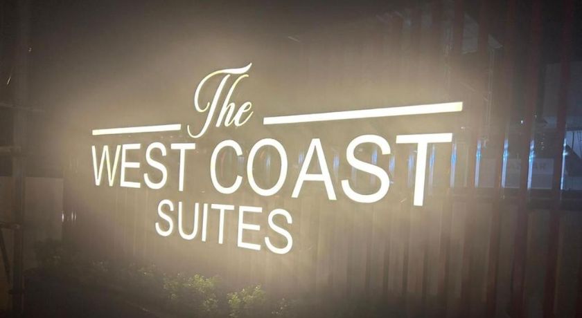 Hotel The West Coast in Vasai