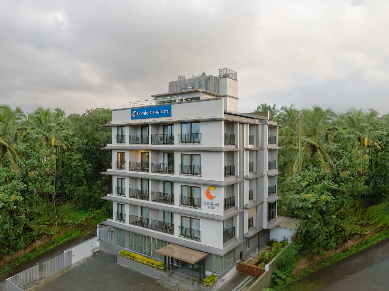 Comfort Inn Elite in Goa