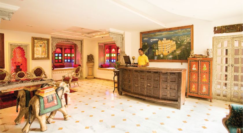 Bloom Boutique | Lake Pichola in Udaipur