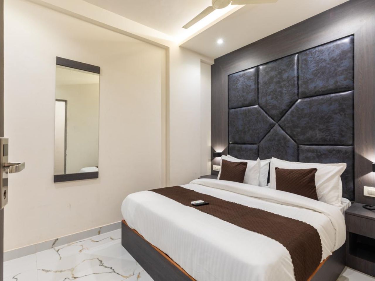 Hotel Artilla in Mumbai