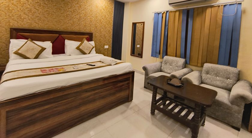 Angel Pink Kaushambi in Ghaziabad