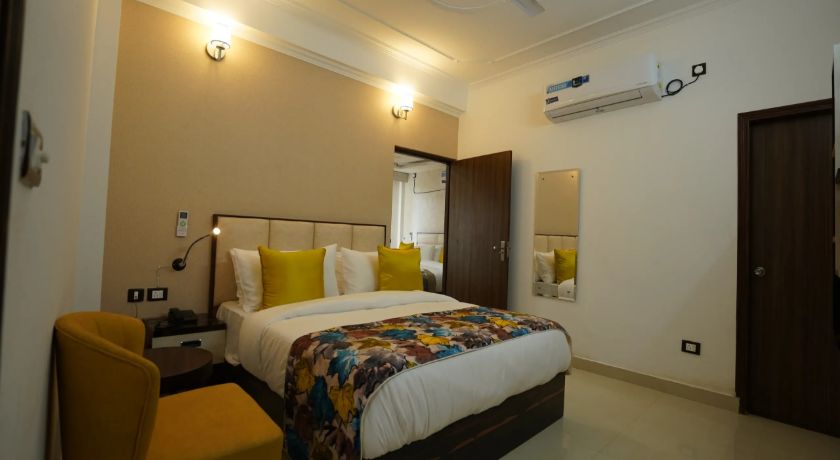 MK Hotels in Noida