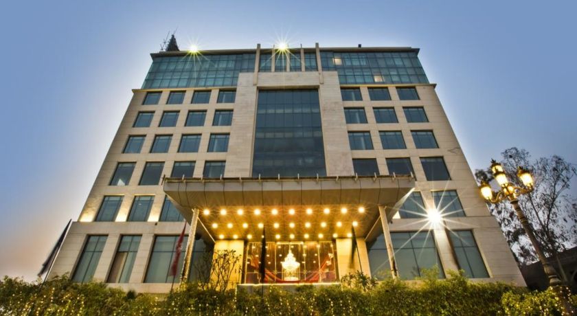 Hotel Banana Tree in Ghaziabad