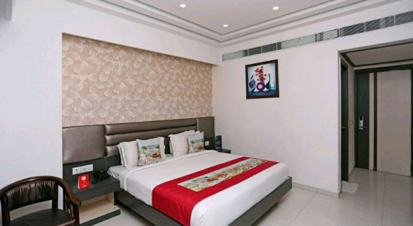 Hotel Banana Tree in Ghaziabad