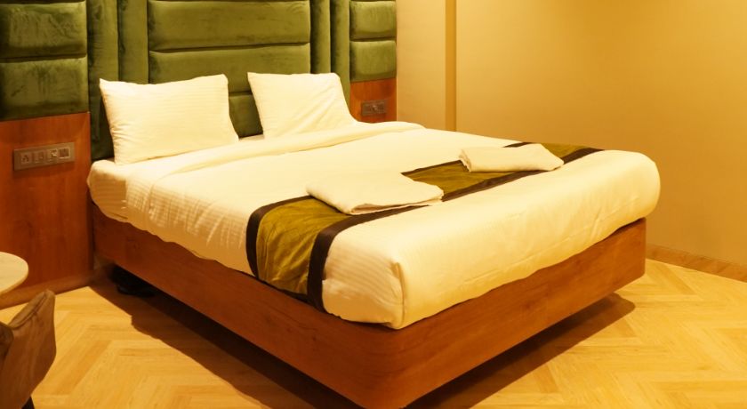 Hotel Regalia Suites in Navi Mumbai