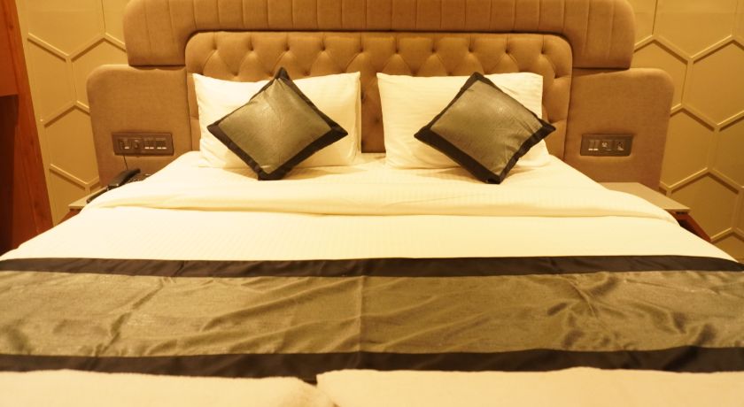 Hotel Regalia Suites in Navi Mumbai