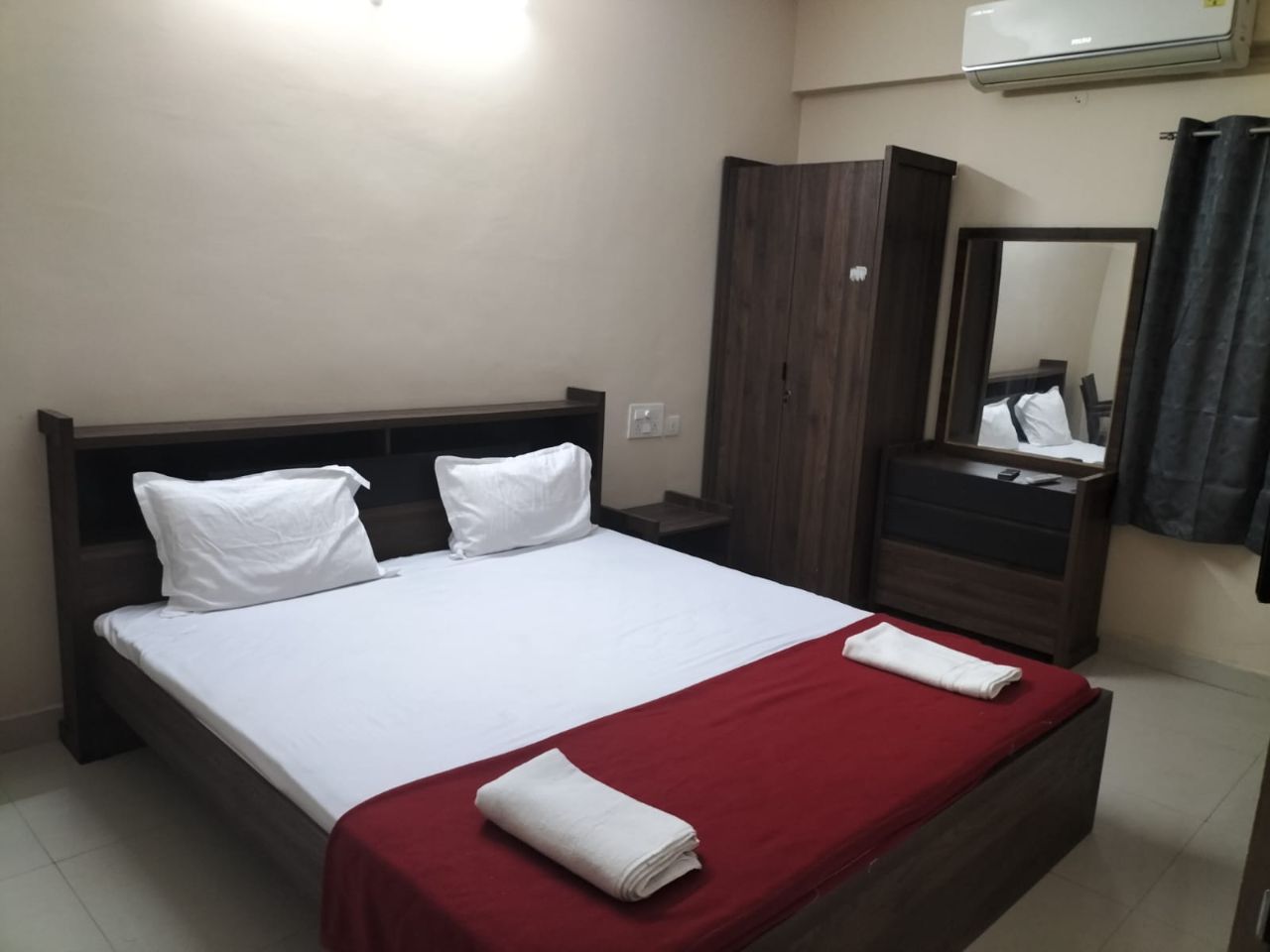 Aakruthi Inn in Visakhapatnam