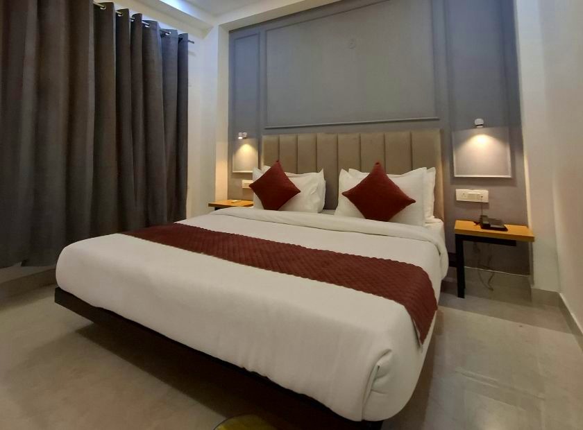 Hotel Mavens House in Gurgaon