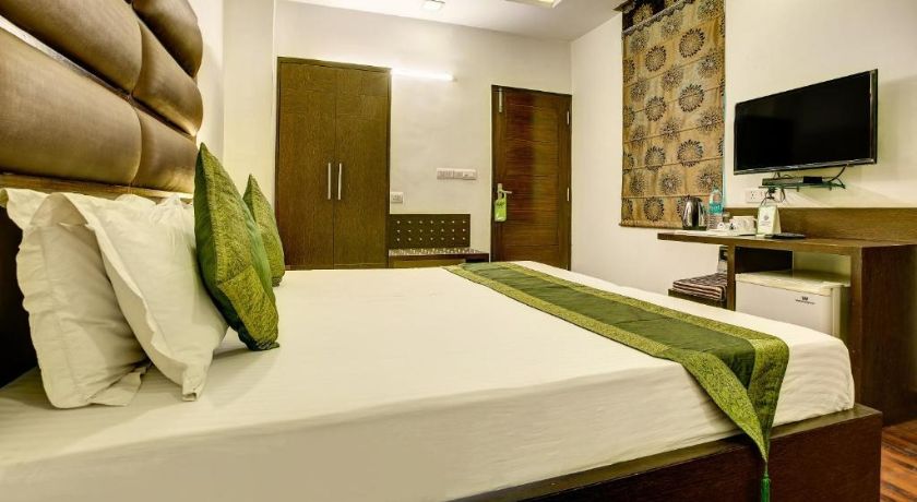 Treebo C T International in Delhi